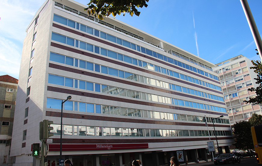 Edifício de Habitação e Comércio Infante Santo